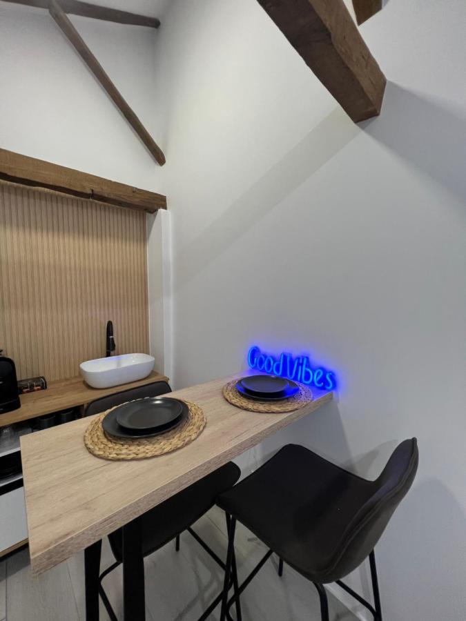 Suites Chic Herencia Eksteriør billede